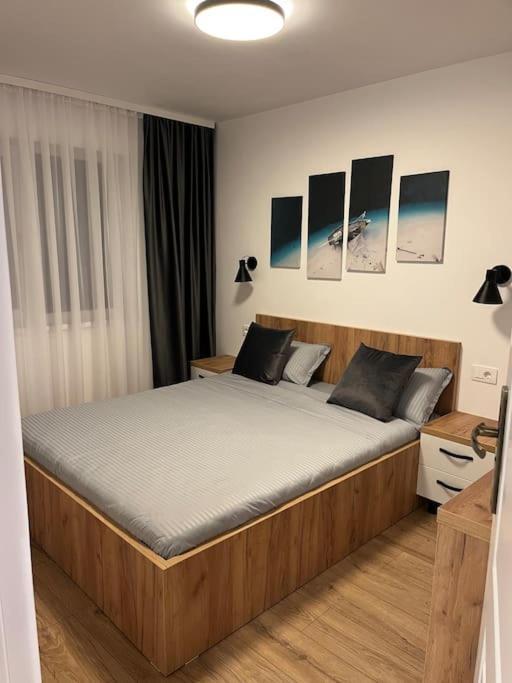 Apartament Suceava Luaran gambar