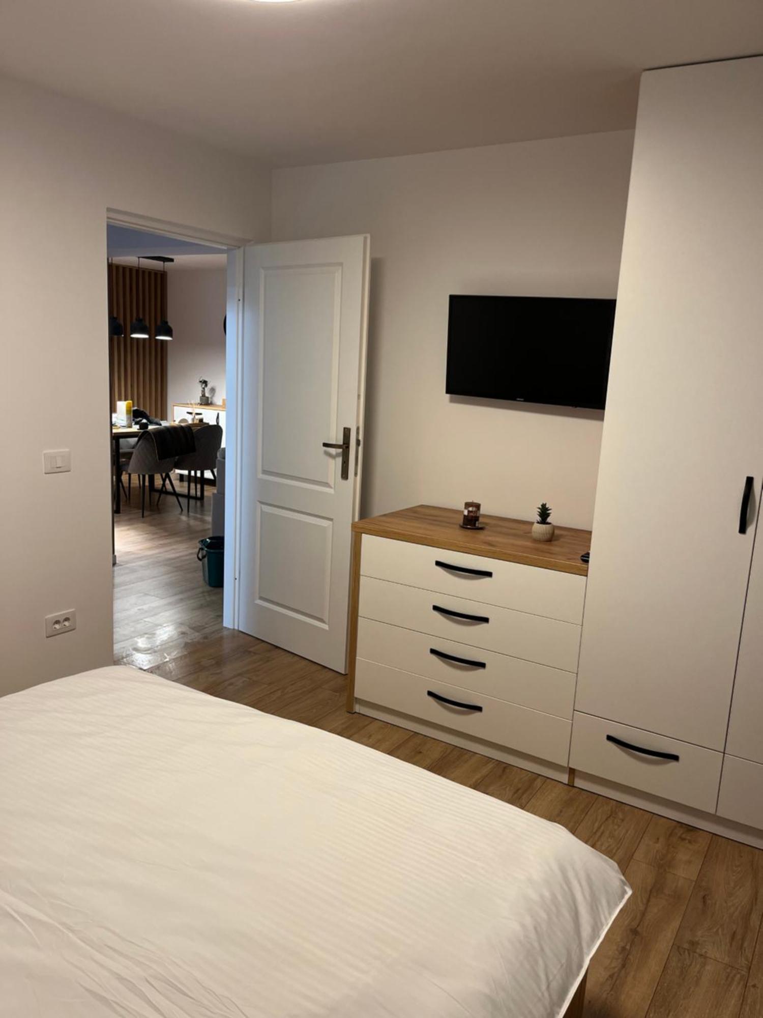 Apartament Suceava Luaran gambar